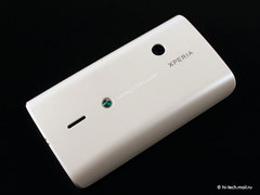 Sony Ericsson Xperia X8.   Android 