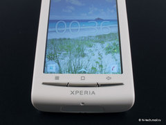  Sony Ericsson Xperia X8.   Android 