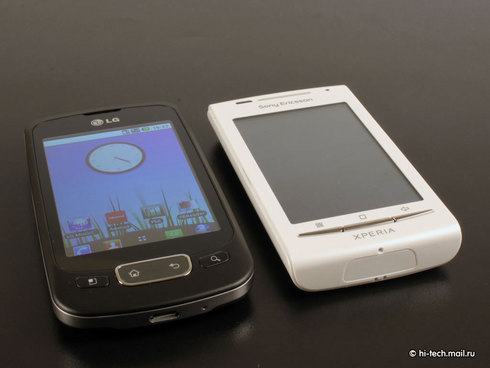  Sony Ericsson Xperia X8.   Android 