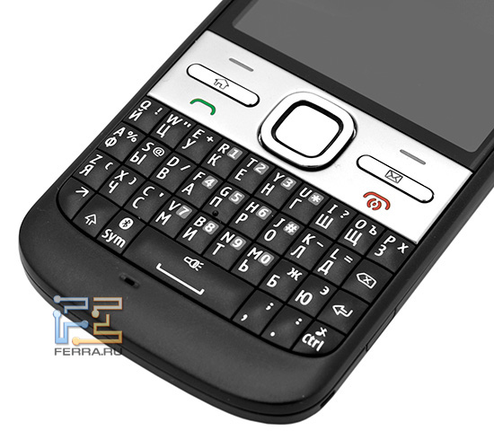   Nokia E5-00