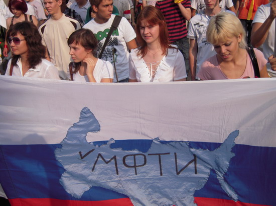    Nikon Coolpix S600 2