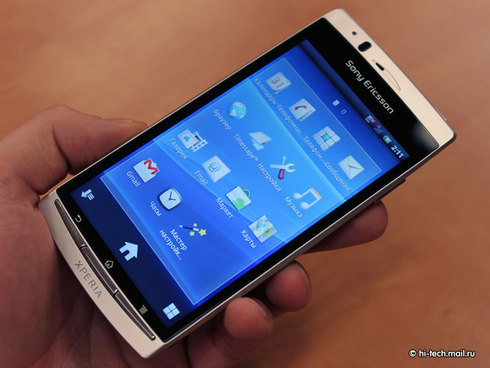   Sony Ericsson Xperia arc.   Android