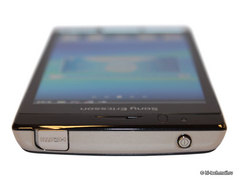   Sony Ericsson Xperia arc.   Android