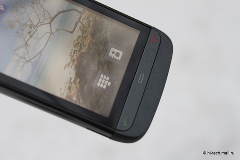  Nokia C5-03:    Nokia