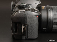   Nikon D3100:   