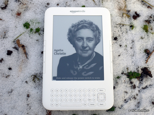  Amazon Kindle 3:   