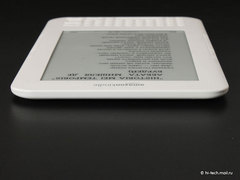  Amazon Kindle 3:   