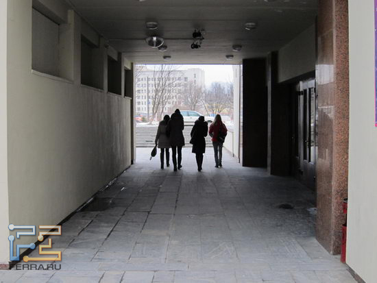 1/60 , F/3.2, ISO 500, 50 