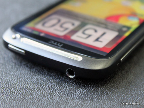    HTC Wildfire S  Desire S