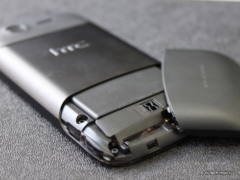    HTC Wildfire S  Desire S