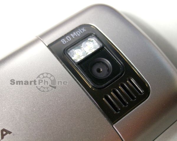 Nokia C6-01 Nokia C6-01