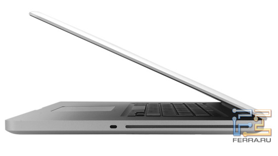 Apple MacBook Pro 17.  