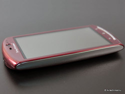  Sony Ericsson Xperia Neo.   Android