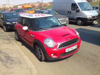  Sony Ericsson Xperia Neo.   Android