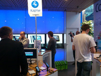  Sony Ericsson Xperia Neo.   Android