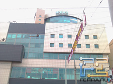  ,    Acer Iconia Smart