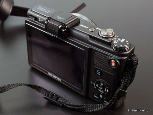   Olympus XZ-1:  