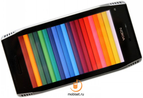 Nokia X7-00