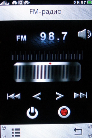 Fly E190 Wi-Fi Fly E190 Wi-Fi