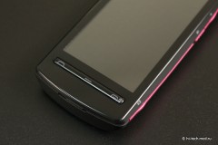  Nokia 600:   Symbian Belle 
