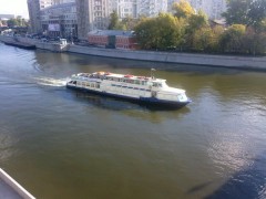  Nokia 600:   Symbian Belle 