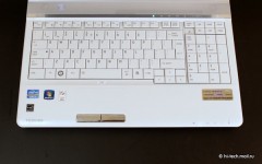  Toshiba Qosmio F750:  3D-