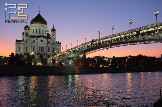 F/2.8, 1/42 c, ISO 800, 35 