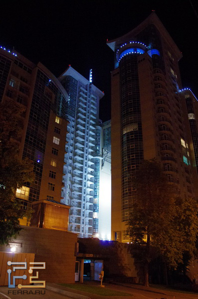  =27, f/3,5, 1/25 , ISO 6400