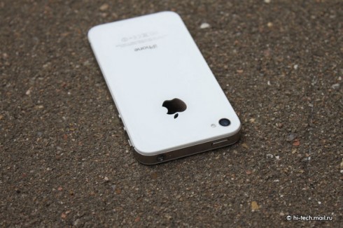   Apple iPhone 4S:    