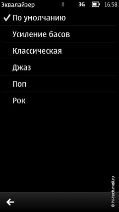  Nokia 700:   