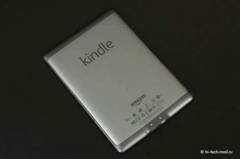  Amazon Kindle 4:    