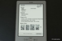  Amazon Kindle 4:    