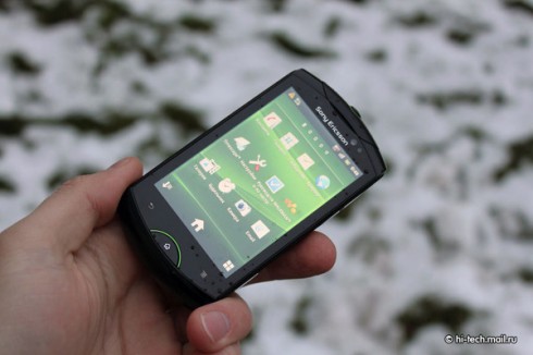  Sony Ericsson Live with Walkman:   Android