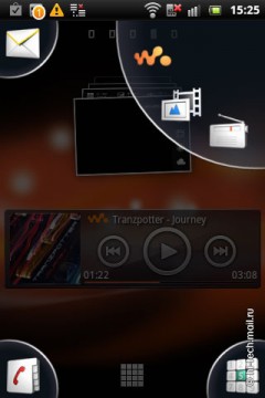  Sony Ericsson Live with Walkman:   Android