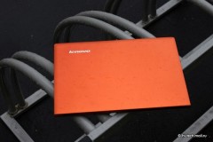  Lenovo IdeaPad U300s: ,  MacBook Air