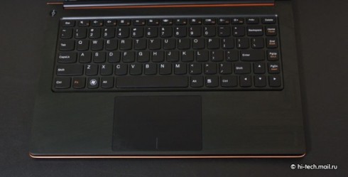  Lenovo IdeaPad U300s: ,  MacBook Air