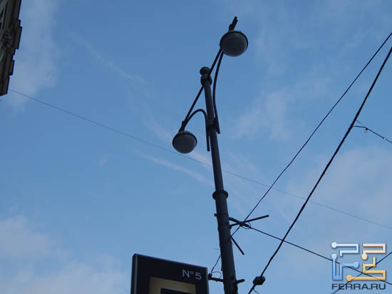 ISO 250, 47 , F/2,2, 1/1600 c