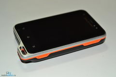  Sony Ericsson Xperia Active:  