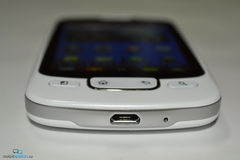  LG Optimus One (P500):    Android