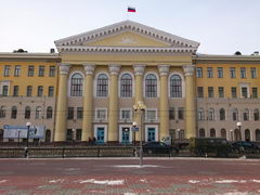  Sony Ericsson Xperia Pro:    Android