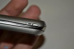  Sony Ericsson Xperia Pro:    Android