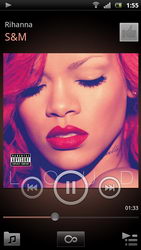  Sony Ericsson Xperia Pro:    Android