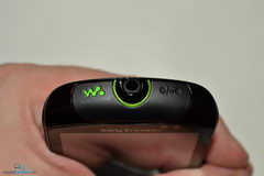  Sony Ericsson Xperia Pro:    Android