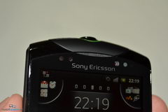  Sony Ericsson Xperia Pro:    Android