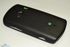  Sony Ericsson Xperia Pro:    Android