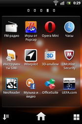  Sony Ericsson Xperia Pro:    Android