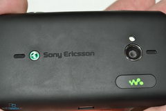  Sony Ericsson Xperia Pro:    Android