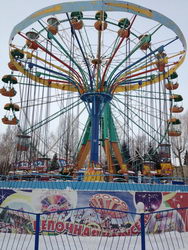  Sony Ericsson Xperia Pro:    Android