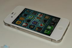  iPhone 4S:  iPhone,  