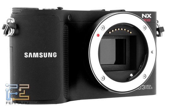    Samsung NX200